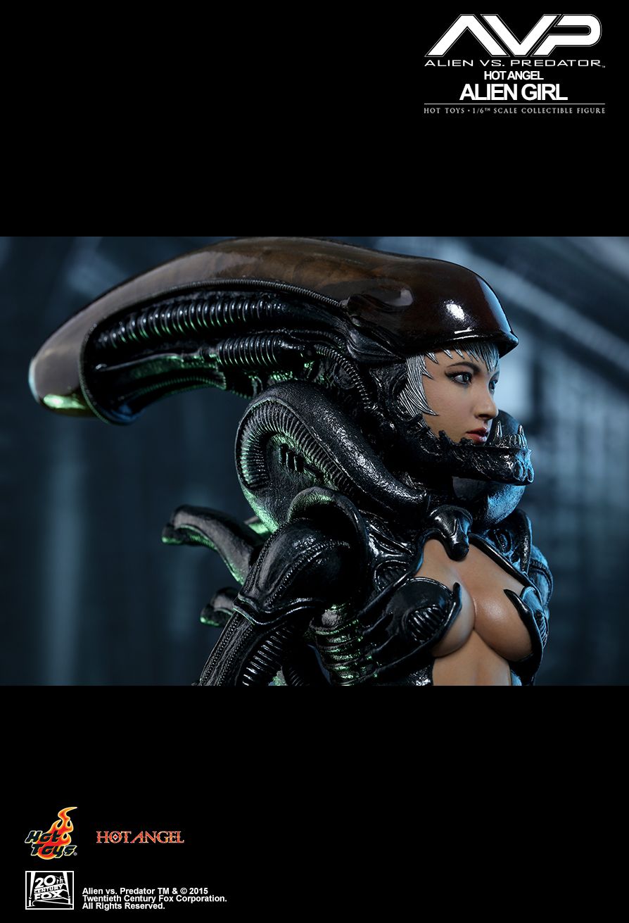 Alien Girl - Hot Angel Series  Sixth Scale Figure by Hot Toys